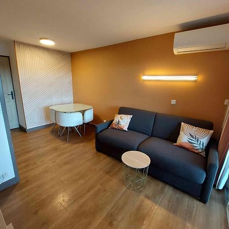 Cap Esterel Appartement Climatise Dans Le Centre Du Village Vacances Drammont 外观 照片