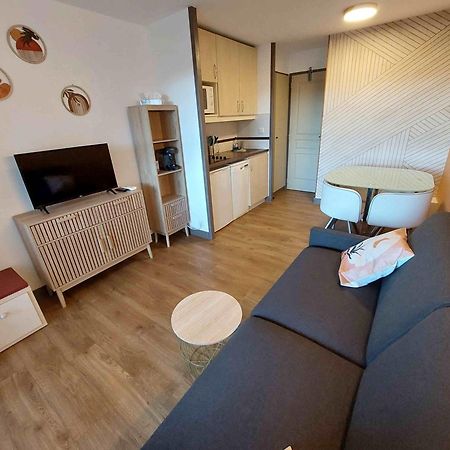 Cap Esterel Appartement Climatise Dans Le Centre Du Village Vacances Drammont 外观 照片