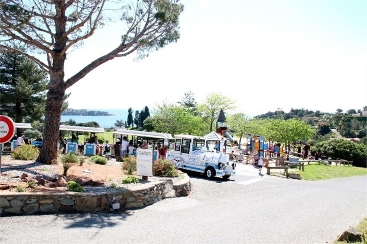 Cap Esterel Appartement Climatise Dans Le Centre Du Village Vacances Drammont 外观 照片